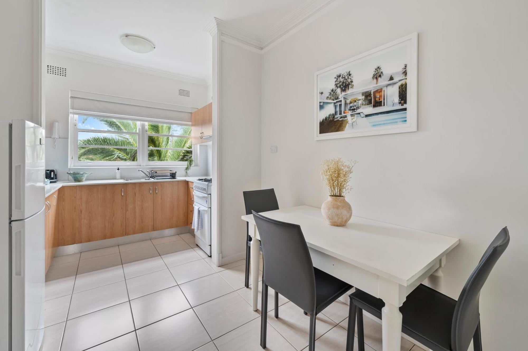 Coastal Bliss 2br In Bondi With Parking Apartment