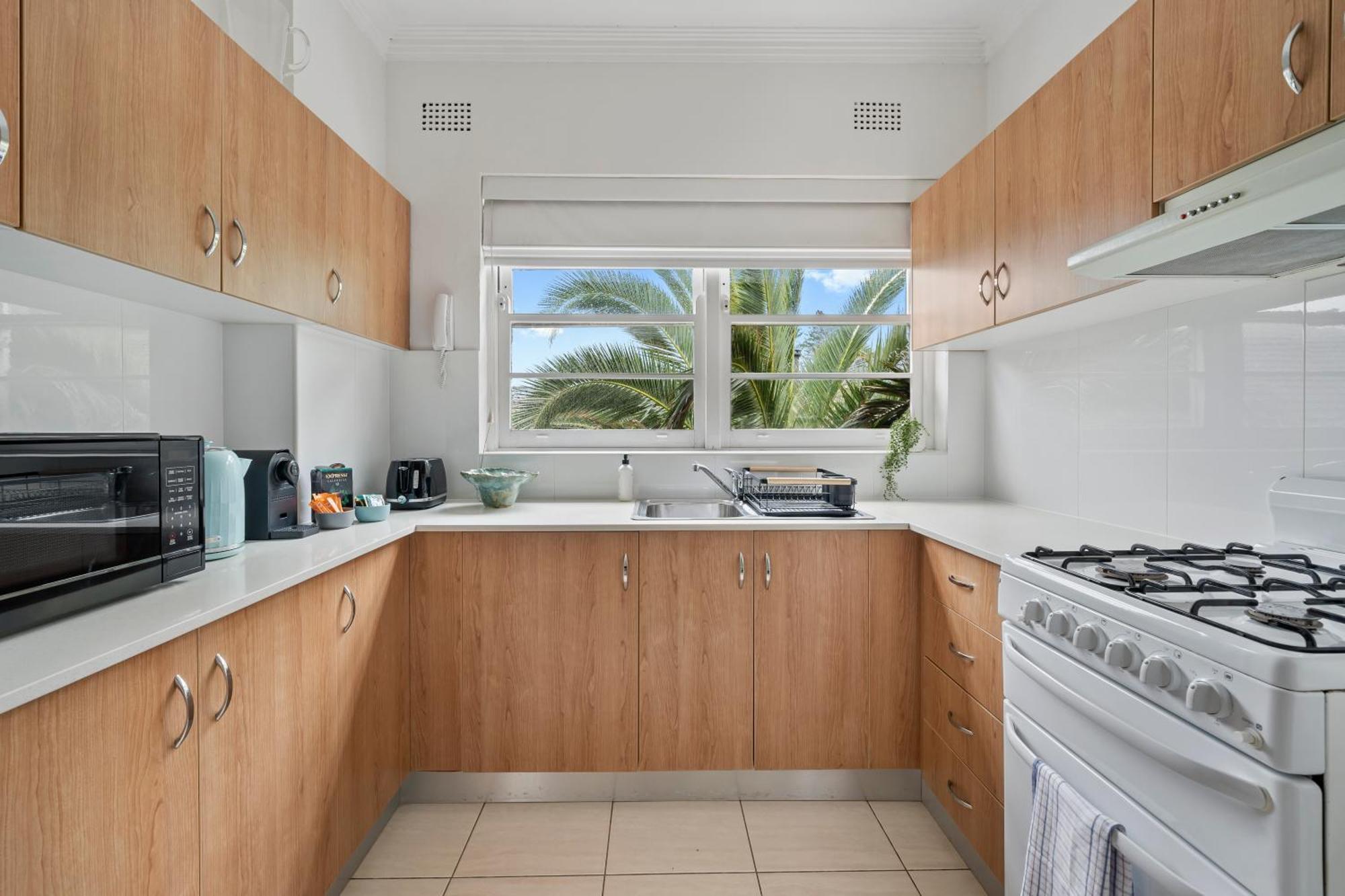 Coastal Bliss 2br In Bondi With Parking Apartment Sydney